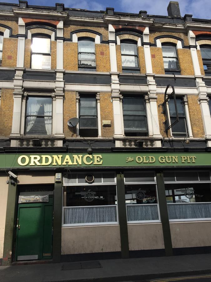 Hostel Ordnance London Exterior photo